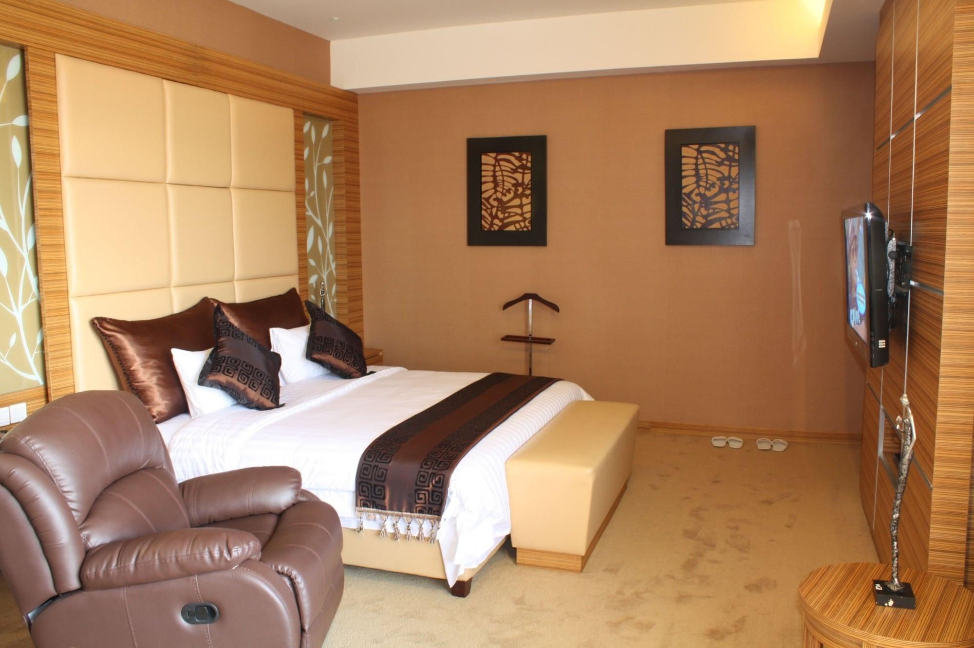 Grand Pasundan Convention Hotel Bandung Exterior photo